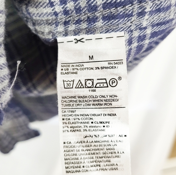 OLD NAVY regular fit plaid button down shirt NWT - Picture 4 of 4